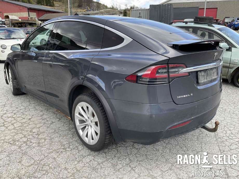 Tesla Model X 2016-->> delebil , Motorkode: L2S|L2S, Girkassekode: