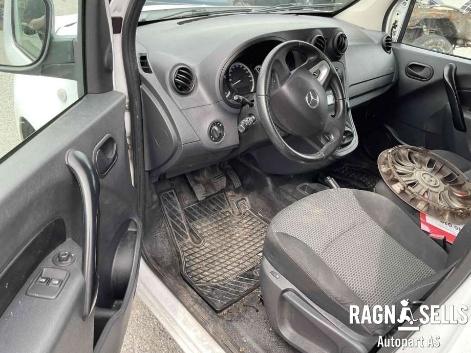 Mercedes Citan 2012-2021 (W415) delebil , Motorkode: K9K B6, Girkassekode: 