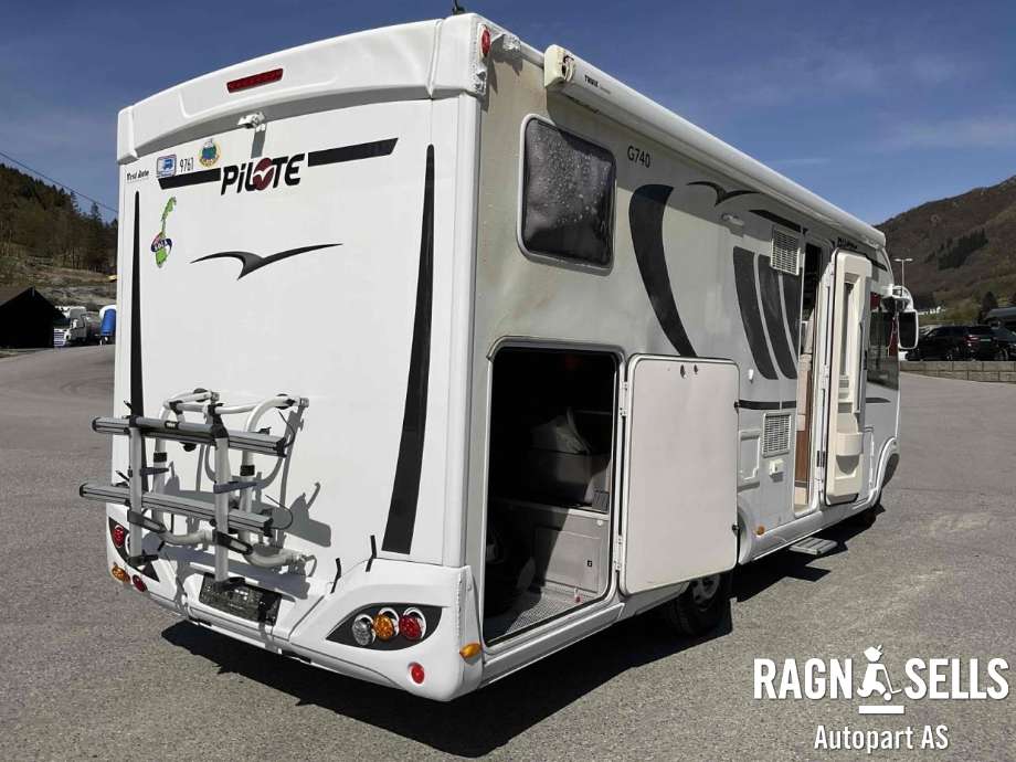 Annet Bobil Pilote 0-->> , Motorkode: f1agl411c, Girkassekode: 
