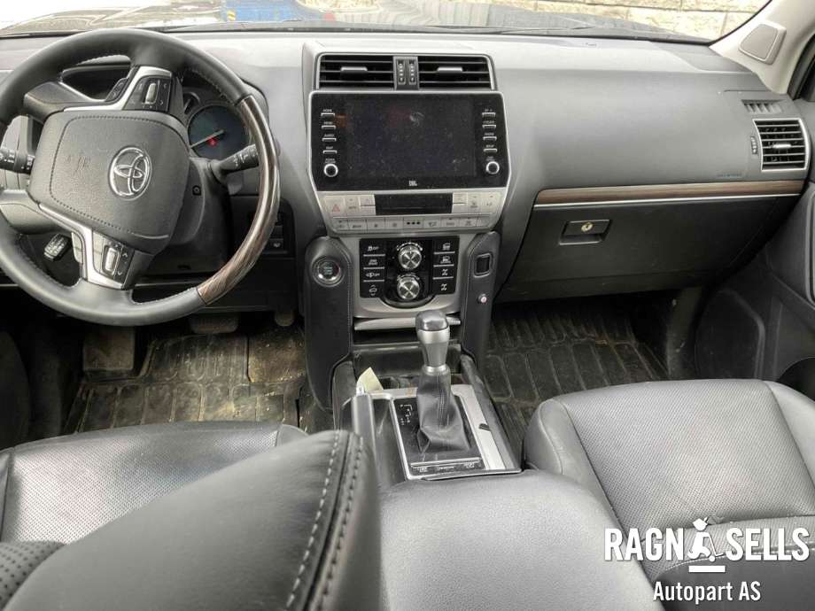 Toyota Land Cruiser 150 2014-->> (Fase 2) , Motorkode: 1GD-FTV, Girkassekode: 