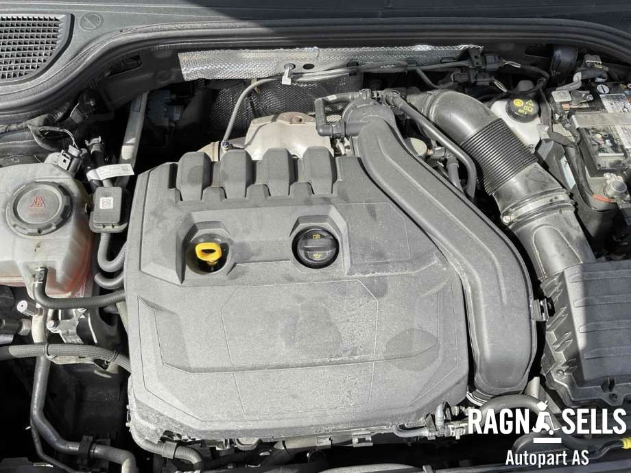 VW Golf VIII 2020-->> , Motorkode: DFY, Girkassekode: 