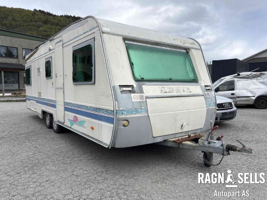 Annet Campingvogn Adria 1965-->> delebil , Motorkode: , Girkassekode: 