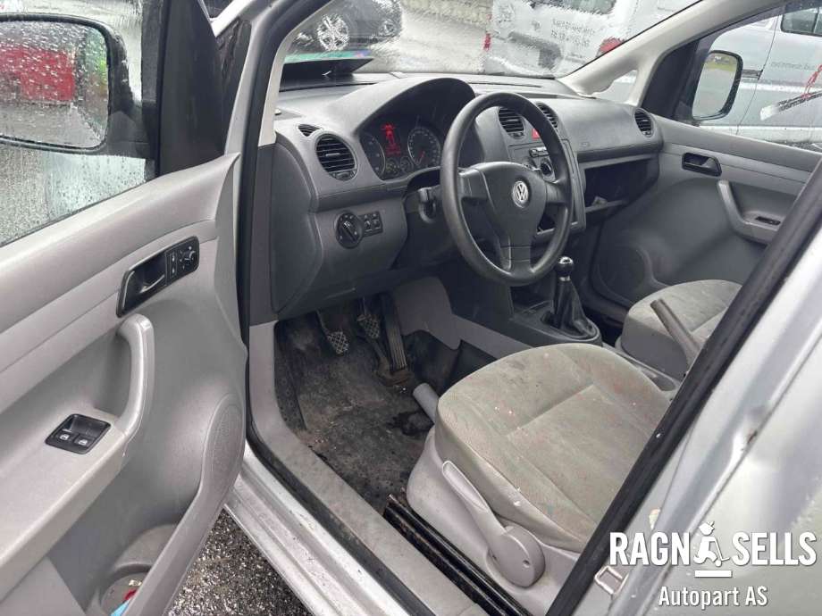 VW Caddy 2010-2015 (Type III, Fase 2) delebil , Motorkode: BLS, Girkassekode: