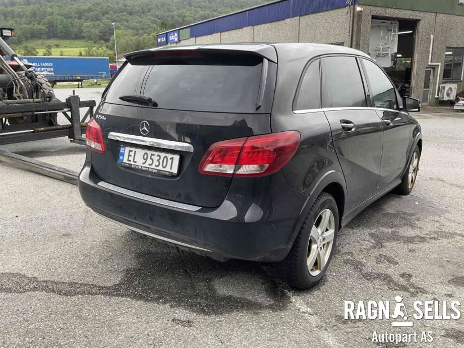 Mercedes B-Klasse, electric drive 2014-2018 (W242) (W242), Motorkode: EM0004, Girkassekode: 