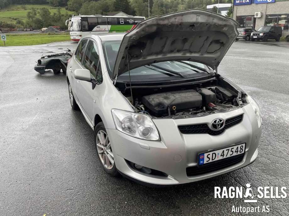 Toyota Auris 2007-2010 (Type I, Fase 1) delebil , Motorkode: 1NR-FE, Girkassekode: