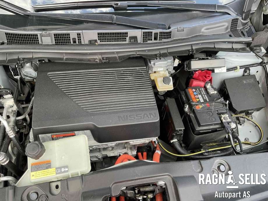 Nissan Leaf 2018-->> (Type II) delebil , Motorkode: EM57, Girkassekode: 