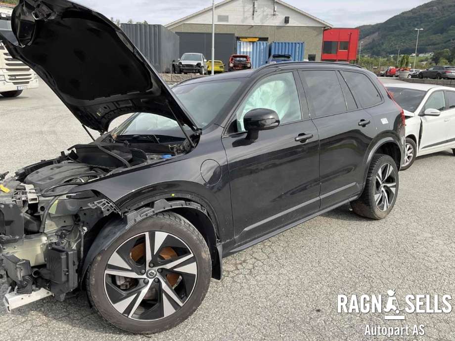 Volvo XC90, 2015-2025 (Type II)  delebil , Motorkode: B4204T34|ERAD_2|C-ISG