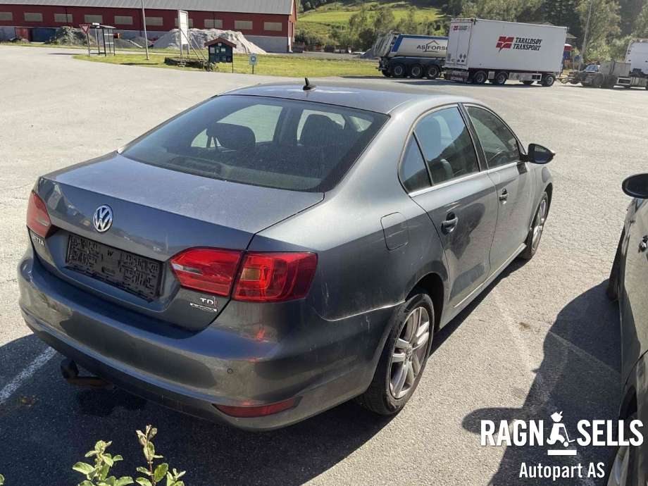 VW Jetta 2011-->> , Motorkode: CAY, Girkassekode: