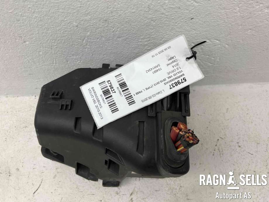 Sikringsboks til Volvo V60 2010-2013 (Type I, Fase 1)  (DELPHI|6G9T14A076MB|6G9T-14A067-CA|6G9T-14A076-MB)