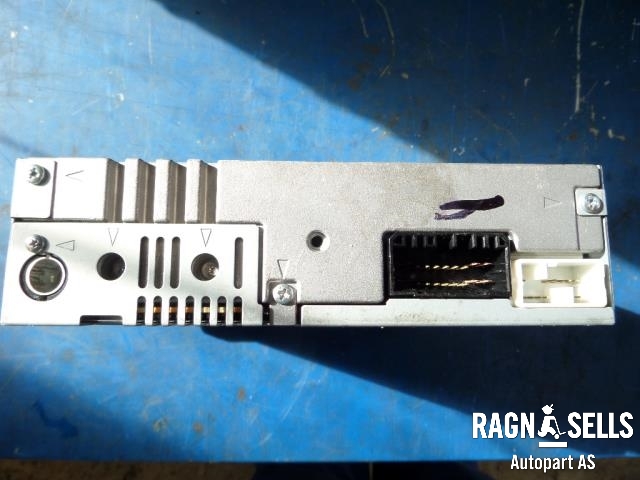 Bilstereo til Honda CR-V 2002-2006 (Type II)  (39101-S9A-E210-M1|)