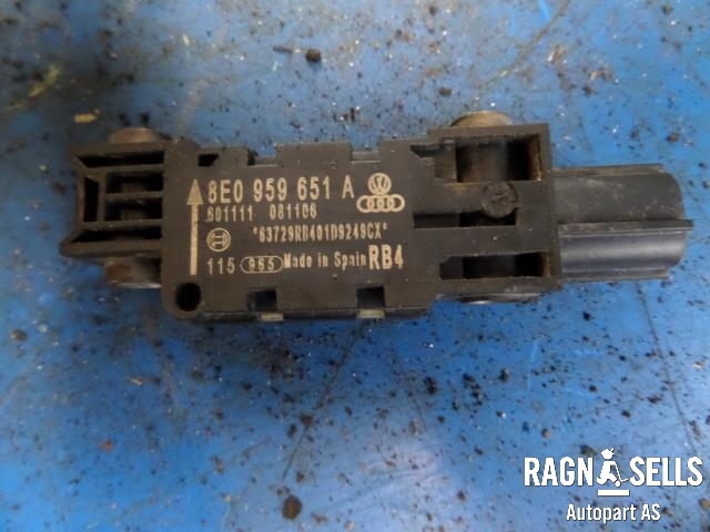 Sensor radar til Audi A4 2004-2008 (Type III) (B7) (B7) (8E0959651A|)