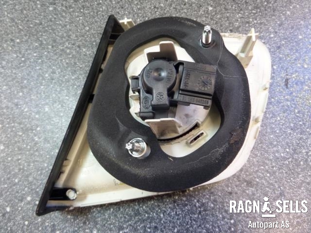 Baklykt venstre indre til VW Jetta 2005-2010  (1K5945093|)