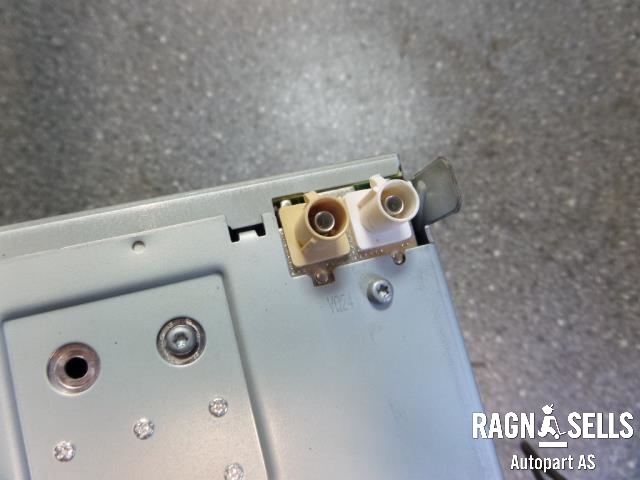 Bilstereo til VW Jetta 2005-2010  (1K0035186AD||7646281360)