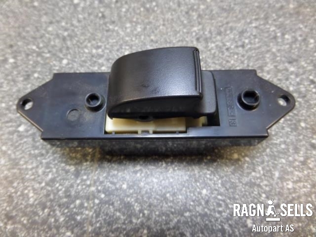 Bryter ruteheis til Mitsubishi ASX 2010-2019 (MR587944|)