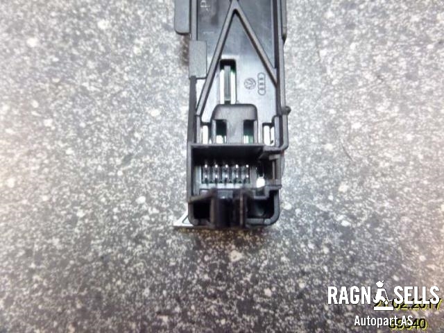 Multimedia display (MCU - Media Controller Unit) til Audi A6 2005-2008 (Type III, Fase 1) (C6) (C6) (4F1713463D|)