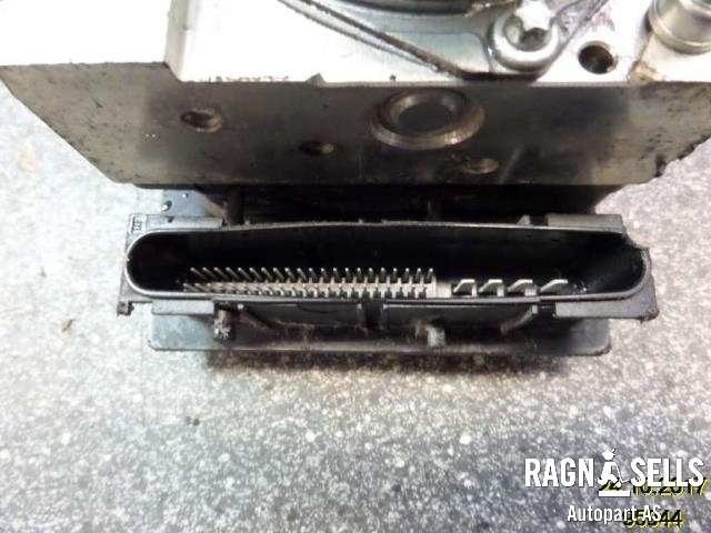 ABS sentral til Toyota Auris 2007-2010 (Type I, Fase 1)  (4405002160|0265950512|4454002060|0265235065)
