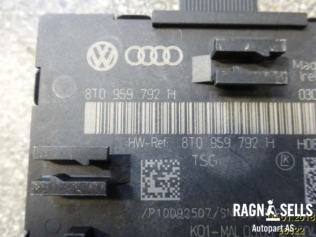 Styreenhet dør venstre foran til Audi A5 2007-2016 (Type I) (8T0959792H|)