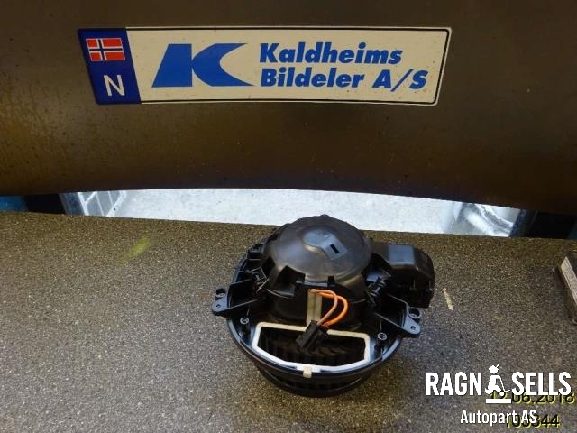 Varmeapparat motor til BMW 3-Serie, 2012-2018 (F30/F31/F34) (F30/F31/F34) (64 11 9 350 395)