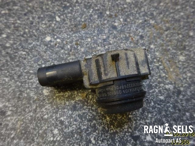 Parkeringssensor bak til BMW 3-Serie 2012-2018 (F30/F31/F34) (F30/F31/F34) (66 20 9 261 581||0263033268)