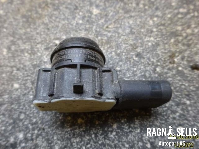 Parkeringssensor foran til BMW 3-Serie 2012-2018 (F30/F31/F34) (F30/F31/F34) (66 20 9 261 581||0263033268)