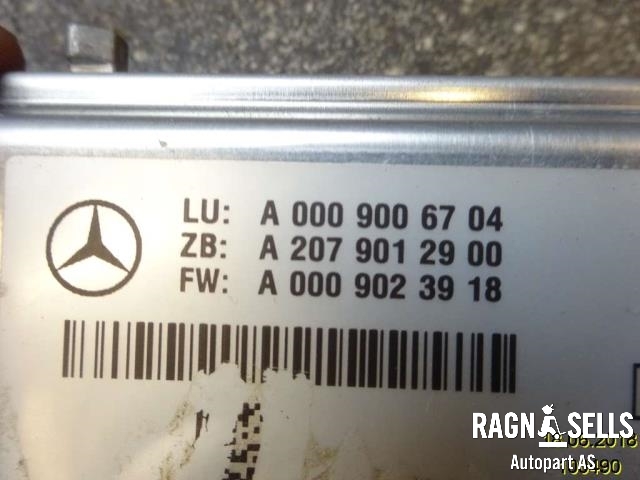 Parkeringskamera bak til Mercedes E-Klasse 2013-2016 (Fase 2) (W212) (W212) (A0009006704|)