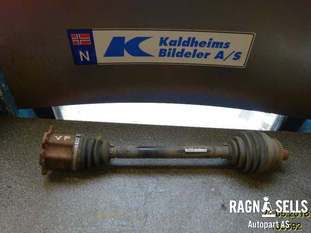 Drivaksel venstre foran, diesel/manuell til Audi A4 2004-2008 (Type III) (B7) (B7) (8E0 407 271 AT|)