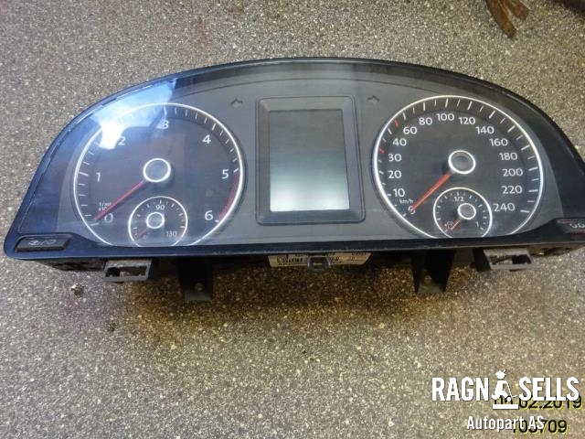 Speedometer til VW Caddy 2010-2015 (Type III, Fase 2) (2K0920865J|02405111219013993)