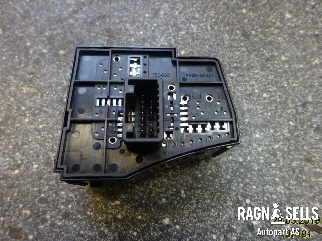 Bryter diverse til Toyota Prius 2009-2016 (Type III) (COMBI) (COMBI) (6691B2N|)