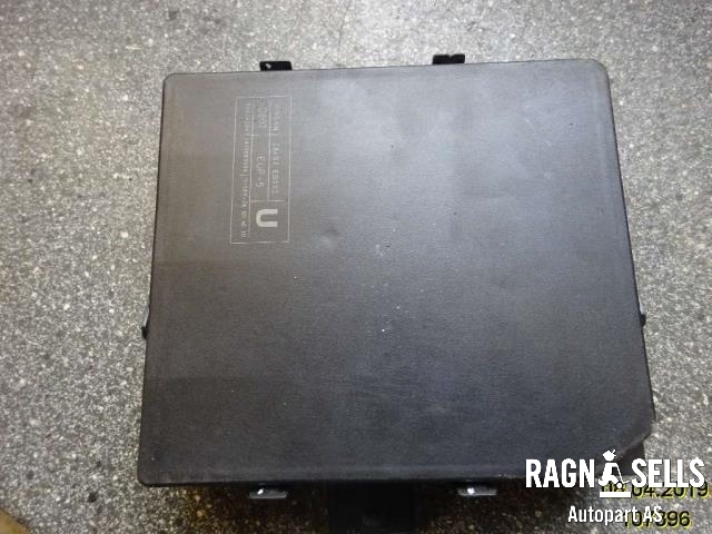 Sikringsboks til Nissan Navara 2010-2015 (Fase 2) (D40) (D40) (284B7EB03D|)