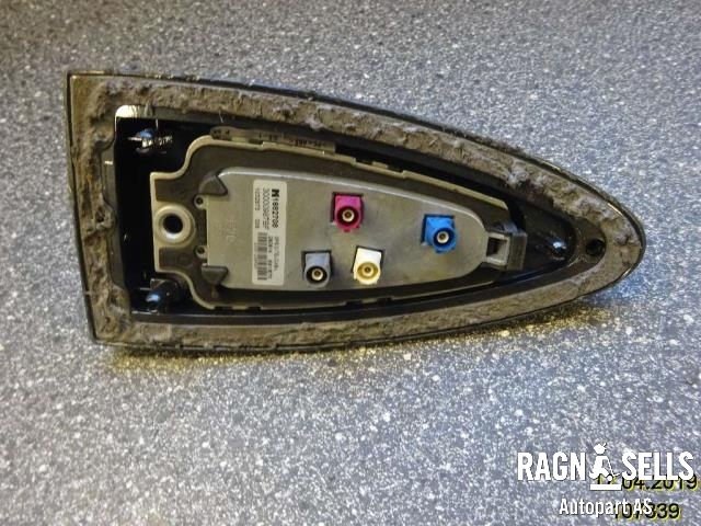 Antenne navigasjon til BMW X1 2009-2015 (E84) (E84) (65 20 6 959 147|1682708|30000987BF)