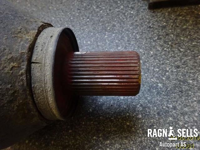 Drivaksel høyre foran, diesel/automat til Volvo XC70 2008-2013 (Type II, Fase 1) (36011304|30711430|)
