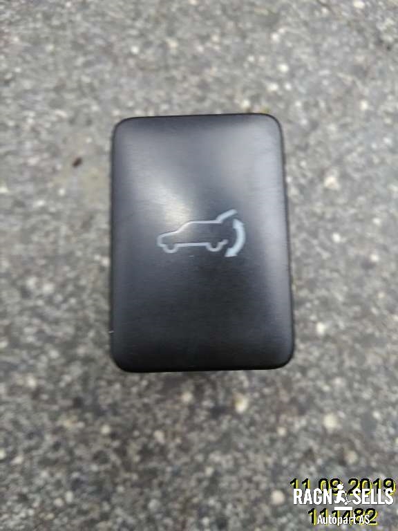 Bryter diverse til Mitsubishi Outlander 2012-2015 (Type III, Fase 1) (2L103A17|)