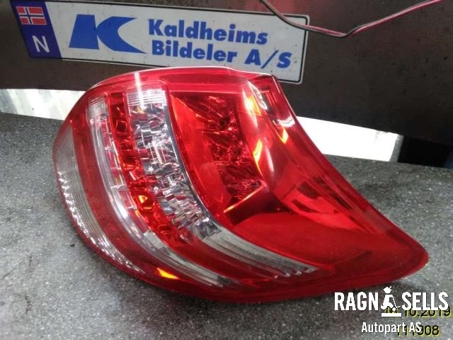 Baklykt høyre til Toyota RAV4 2009-2013 (Type III, Fase 2)  (|81551-42120)