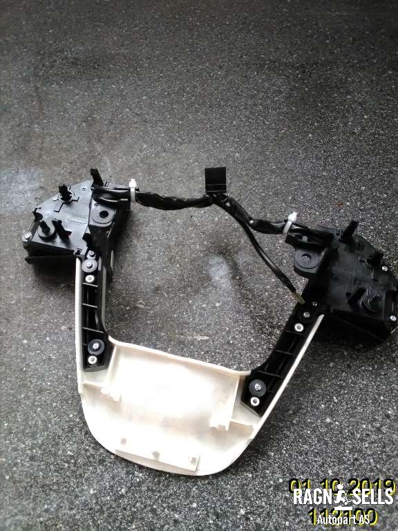 Bryter diverse til Toyota Prius 2016-2023 (Type IV) (combi) (combi) (F6682A|)