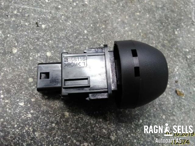 Bryter diverse til Toyota RAV4 2009-2013 (Type III, Fase 2)  (15B116|84724-42020|)