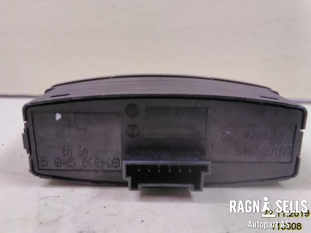 Bryter nødblink til BMW 1-Serie 2004-2011 (E81/E82/E87/E88) (E81/E82/E87/E88) (61 31 9 196 712|6945603|549529100)