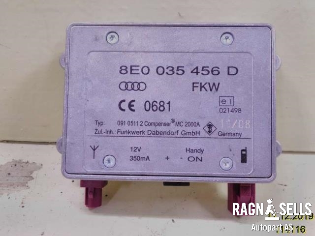 Antenne forsterker til Audi A4 2007-2014 (Type IV) (B8) (B8) (8E0035456D|)