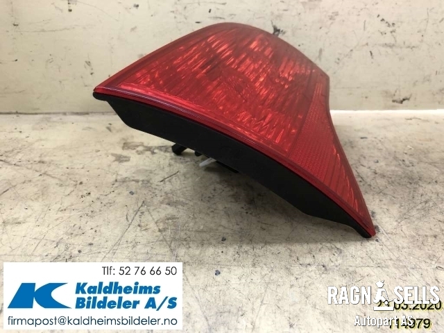 Baklykt venstre indre til Audi A4 2004-2008 (Type III) (B7) (B7) (8E9945093|8E5 945 093 A|484501)