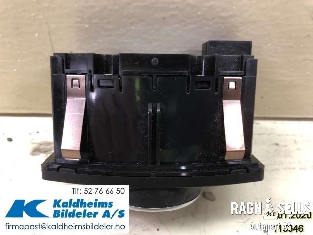 Bryter lys til Ford Focus 2014-2018 (Type III, Fase 2)  (F1ET13A024RA|)
