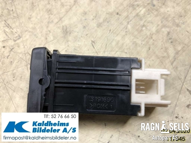 Bryter setevarme til Toyota RAV4 2016-2019 (Type IV, Fase 2)  (8475142072|)