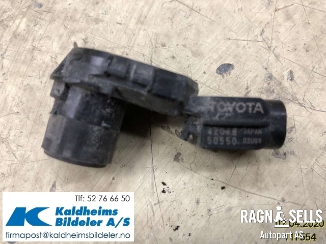 Parkeringssensor foran til Toyota RAV4 2016-2019 (Type IV, Fase 2)  (4206050550|)