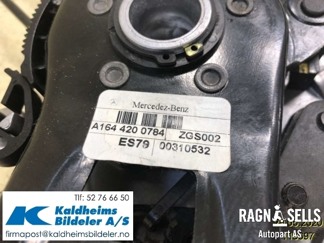 Pedal håndbrekk/parkbrems til Mercedes ML 2005-2011 (W164) (W164) (A1644200784|)