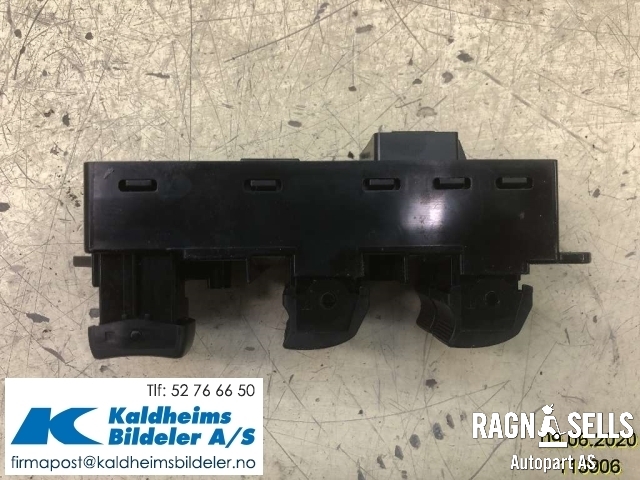 Bryter ruteheis til Mitsubishi Outlander 2015-->> (Type III, Fase 2) (8608A417|)
