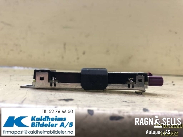 Antenne forsterker til Audi A6 2011-2014 (Type IV, Fase 1) (C7) (C7) (4G9035225A|7617310191)