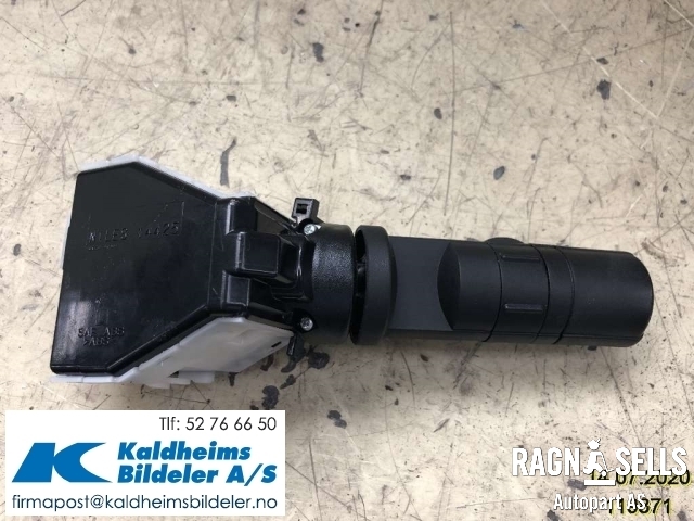 Bryter blink til Nissan Qashqai 2010-2014 (Type I, Fase 2)  (3507SN|)