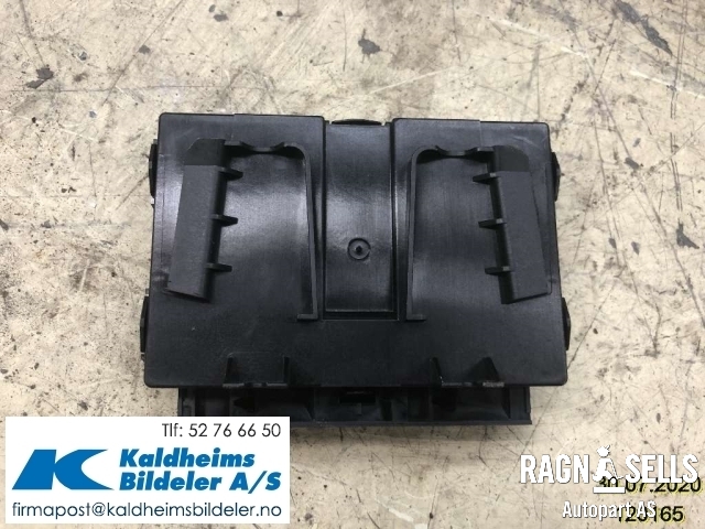 Styreenhet diverse til BMW i3 2013-2022  (64 11 9 874 189|64 11 6 842 986|6842986|64119462544|64119462879|64119490326|64119108242|64117951288|64116997612|64116842986|64116840451|64116827081)