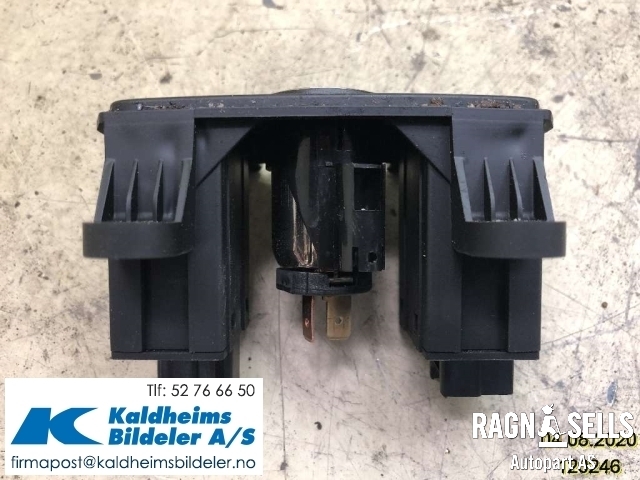 Bryter setevarme til Ford C-Max 2010-2015 (Type II, Fase 1)  (AM5T19K314AC|)