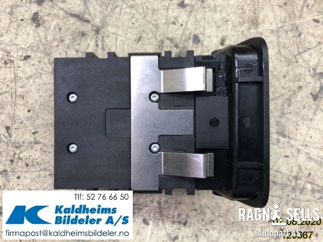 Bryter elektrisk håndbrekk/parkbrems til Mercedes B-Klasse 2011-2018 (W246) (W246) (A2469050451|)