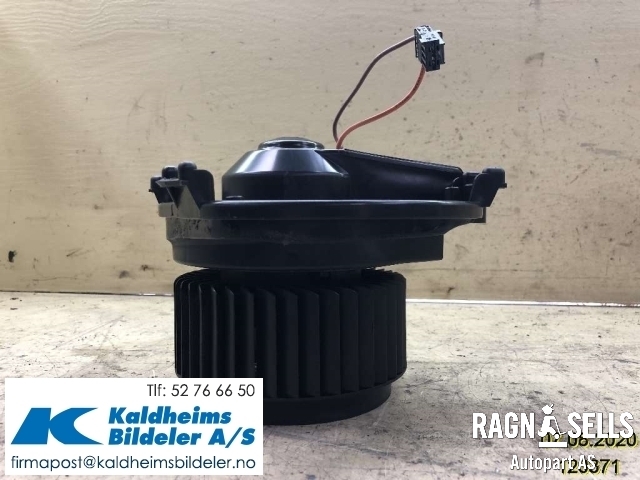 Varmeapparat motor til Mercedes B-Klasse 2011-2018 (W246) (W246) (A2469064200|A 246 906 42 00|CZ1163600754)