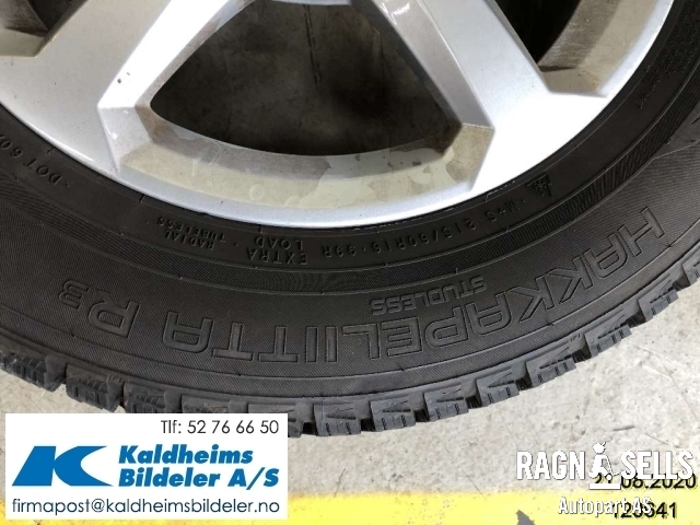 Hjulsett aluminium vinter til Audi Q2 2016-->>  (NOKIAN|5X112 ET43 57|1|215/60R16|)
